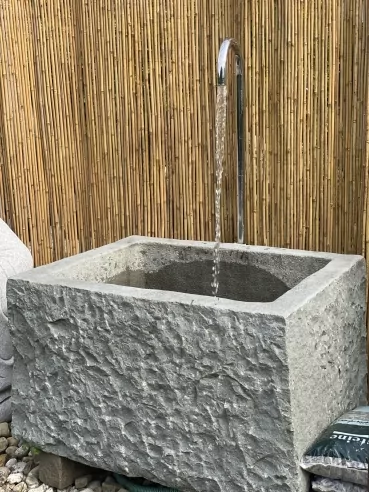 Quarzsansteinbrunnen [10] (Einzelstück) | mit Umlaufsystem