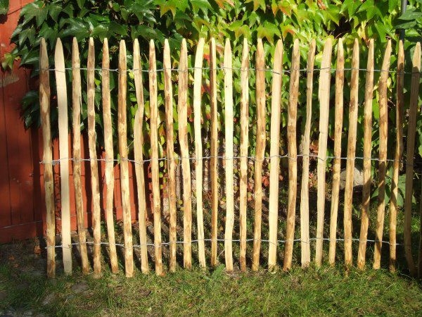 Staketenzaun Kastanie H 120 cm VE 10m - www.garten-bronder-shop.com