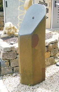 Basaltsäule [10] (Einzelstück)