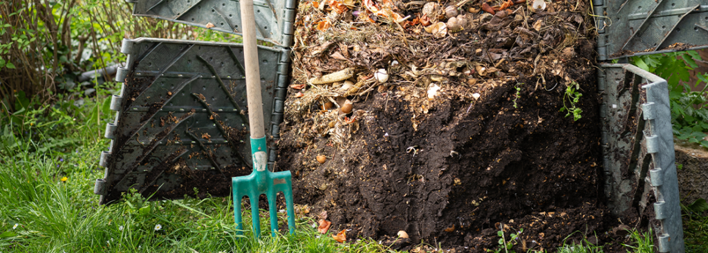 Kompost richtig anlegen: So entsteht natürlicher Dünger für den Garten